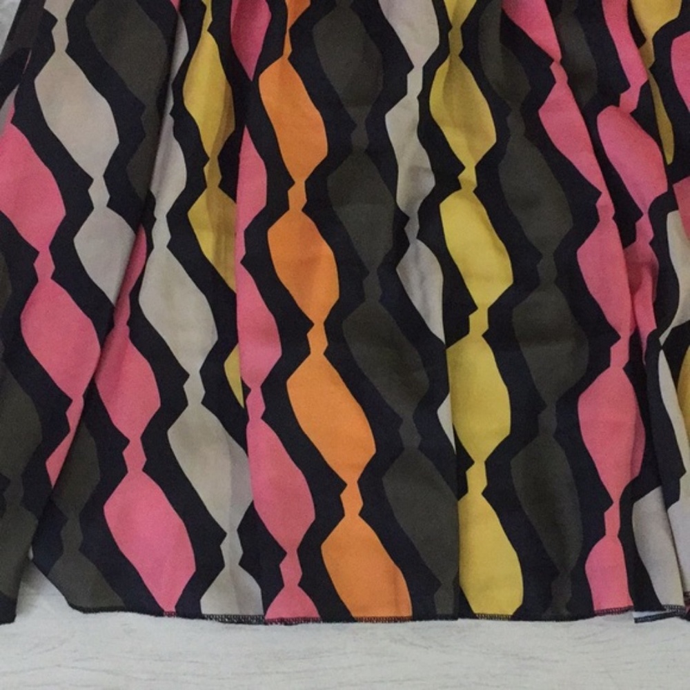 Colorful midi skirt - Picture 3 of 4